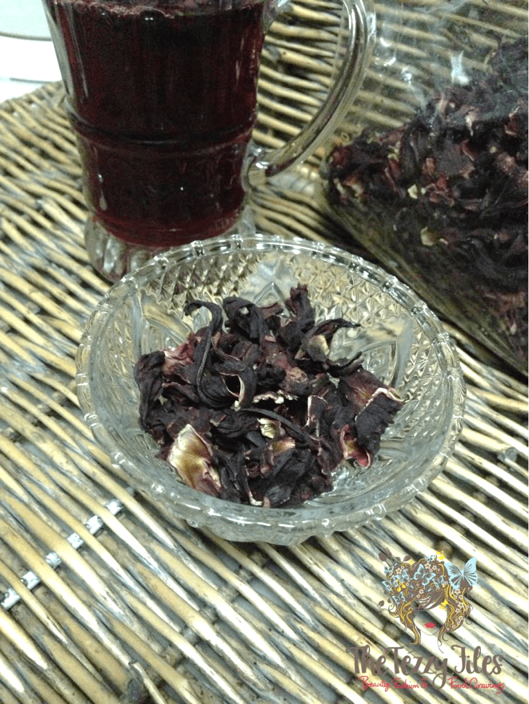 hibiscus tea dried closeup