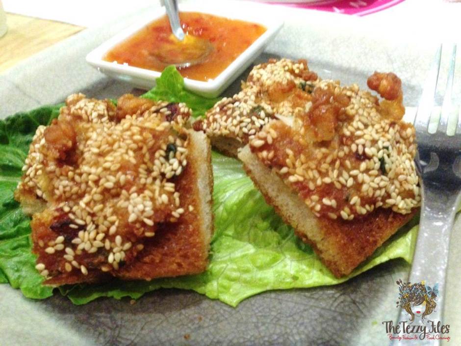 Khanom Pang Na Goong