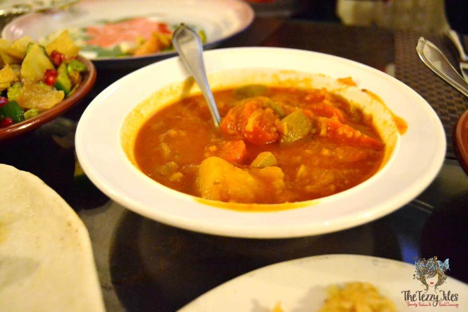 barjeel al arab tomato vegetable curry review