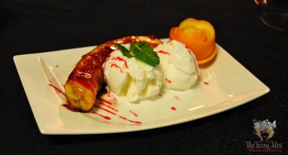 Caramelized Banana with Ice-cream