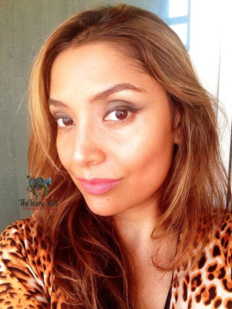 the tezzy files beauty blog strobing