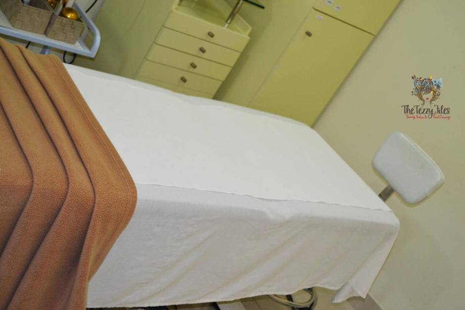 'Kaya Ultra Youth Glow' Facial review UAE skincare (6)