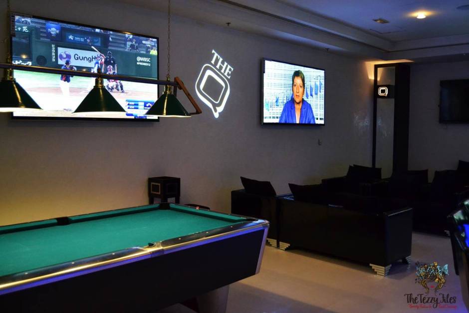 Q Bar Holiday Inn Al Barsha Dubai review (6)