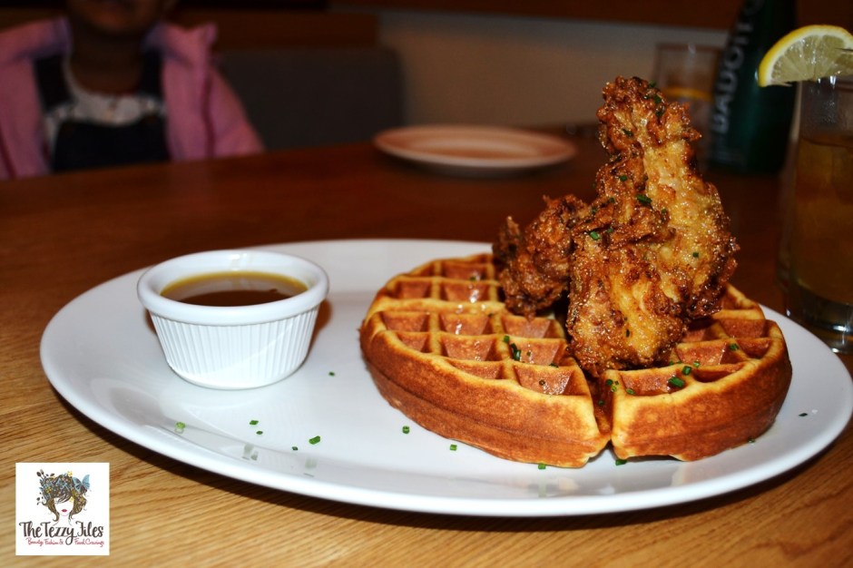 Clinton St Baking Company Dubai review chicken and waffles 15 hour smoked beef eggs benedict jalapeno sauce barbeque ribs burj khalifa views made with love and butter (18)