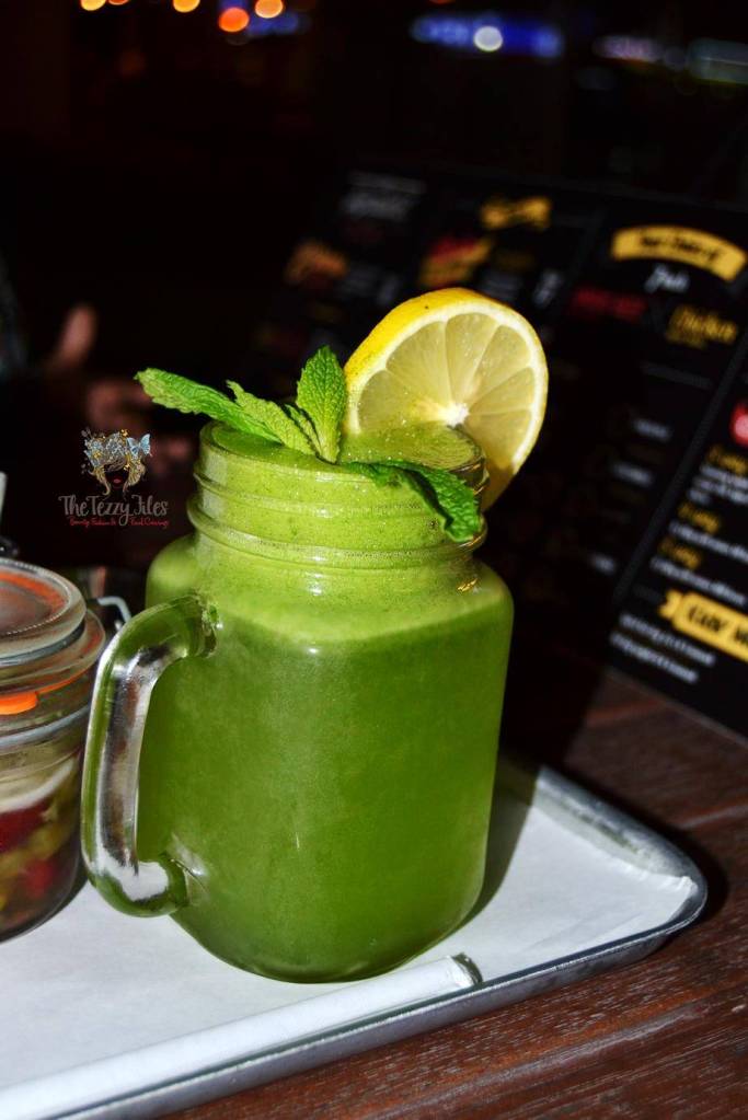 hot dog stand marina dubai review gourmet hotdog bean salad american curly fries churos jalapeno cheese balls (2)