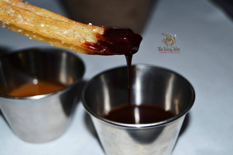 hot dog stand marina dubai review gourmet hotdog bean salad american curly fries churos jalapeno cheese balls (20)