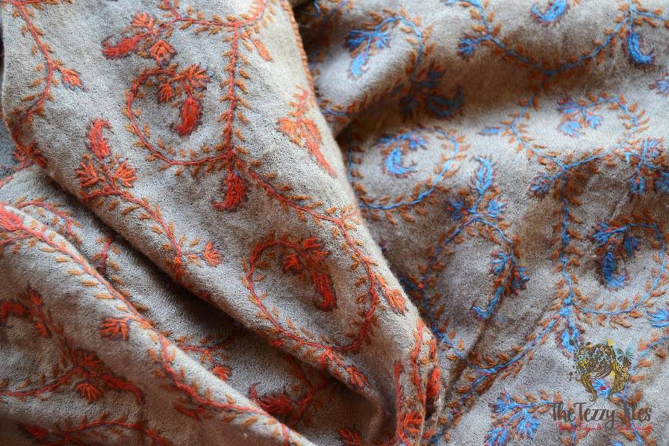 pashmina kashmiri shawl embroidered how to tell genuine pashima from a fake (5)