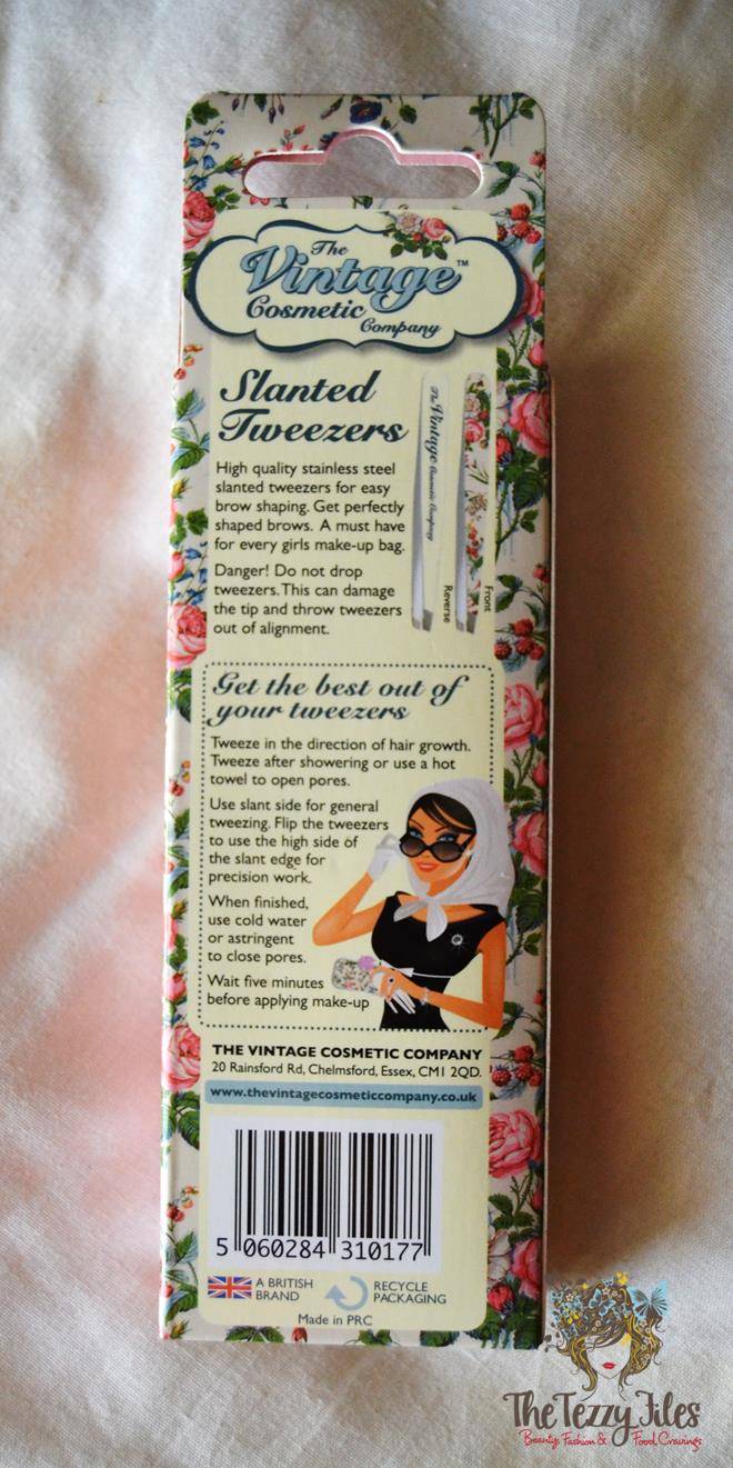 vintage cosmetic company eyeshadow brush eyelashes eyelash curler tweezer review (6)