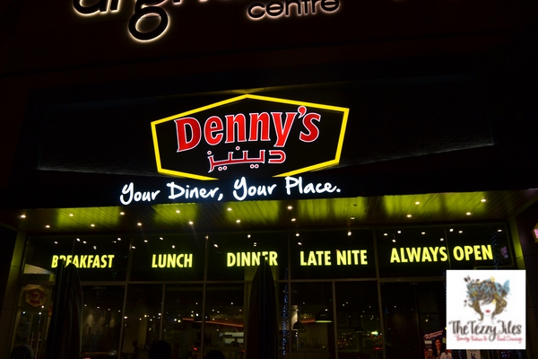 Denny's American diner 24 hours open in Dubai Al Ghurair Center reviewed by The Tezzy Files Dubai food and lifestyle blog UAE (2)