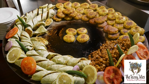 Chor Bazaar Somvaar Bazaar Movenpick Ibn Battuta Gate Review by The Tezzy Files Dubai Food and Lifestyle Blog UAE (15)