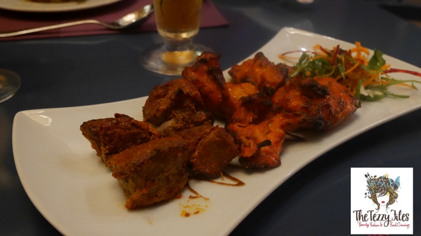 Chor Bazaar Somvaar Bazaar Movenpick Ibn Battuta Gate Review by The Tezzy Files Dubai Food and Lifestyle Blog UAE (26)