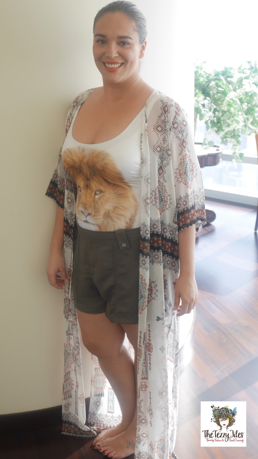 How to cover up swim wear at the beach and poolside. Blue Ink Beachwear Fashion tips by The Tezzy Files Dubai Fashion and Lifestyle Blog (1)