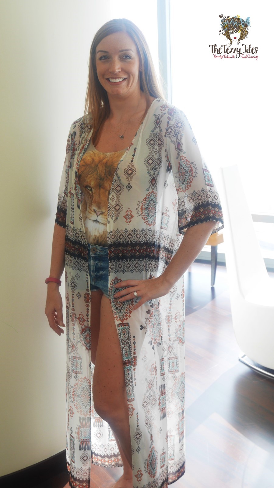 How to cover up swim wear at the beach and poolside. Blue Ink Beachwear Fashion tips by The Tezzy Files Dubai Fashion and Lifestyle Blog (2)