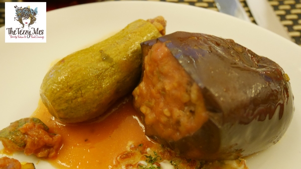 Iftar at Fountain Restaurant Al Bustan Centre and residence Dubai review by The Tezzy Files UAE Food Blog (10)