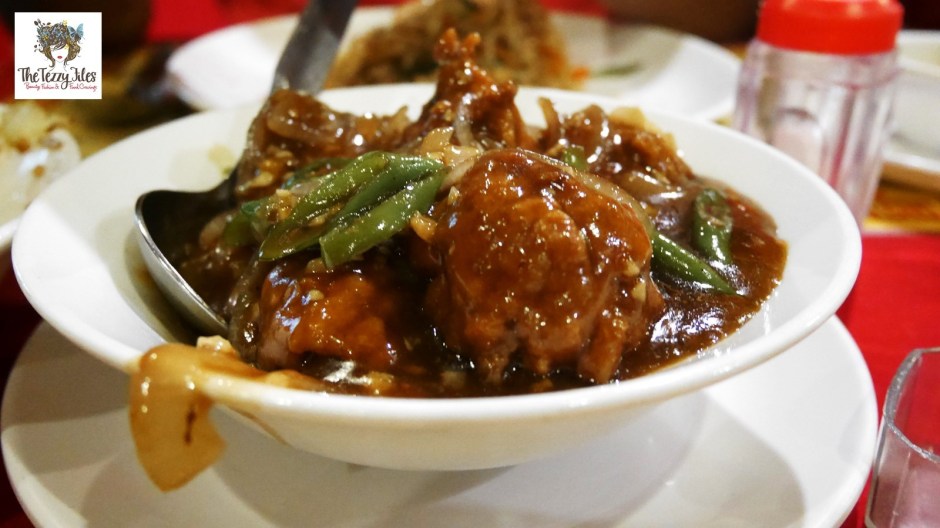 Guwahati Assam India Food Assamese Review Travel Blog Thukpa Khaar Brown Creams Paradise Chung Fa Indo Chinese Cutting Chai Chinese Calendar Year of the Monkey Sheep Chili Chicken Indian Chocolates (11)