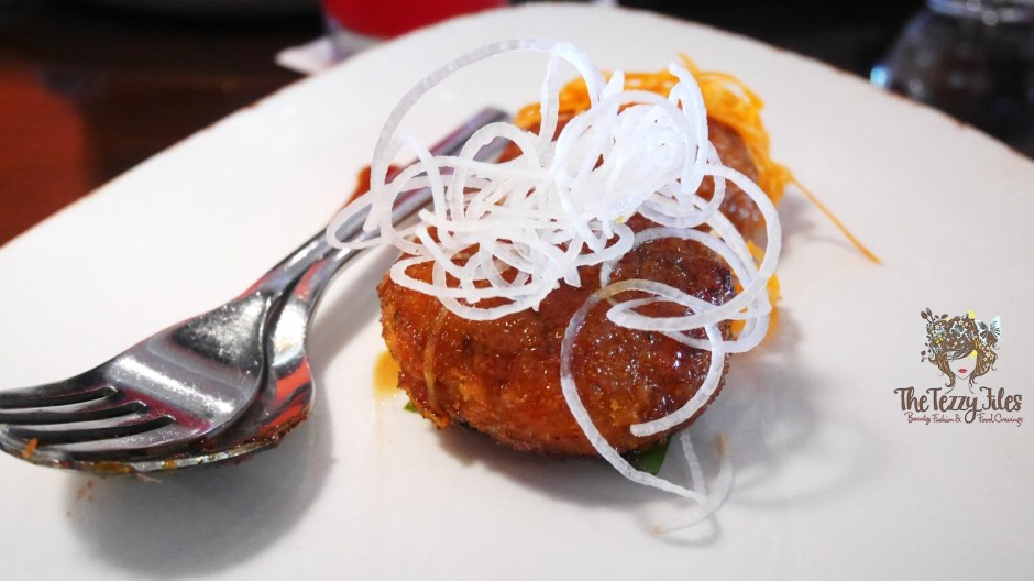 Asha's Wafi review Kebab and Biryani Festival by Bollywood singing queen Asha Bhosle autographed Dubai Food Blog The Tezzy Files (2)