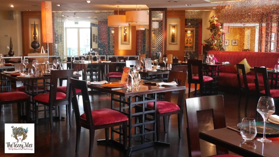 Asha's Wafi review Kebab and Biryani Festival by Bollywood singing queen Asha Bhosle autographed Dubai Food Blog The Tezzy Files (9)