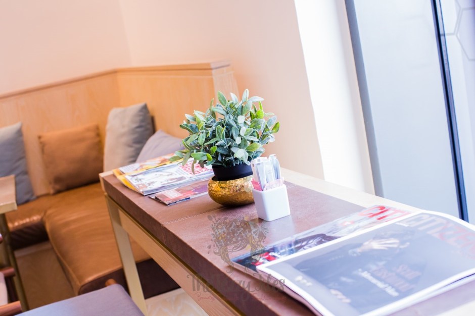 The Brass CityWalk Dubai cafe review by The Tezzy Files UAE Food Blogger (1)