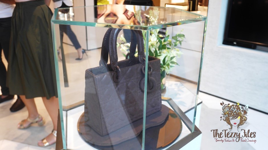boutique-le-chocolat-citywalk-dubai-review-by-the-tezzy-files-dubai-food-blog-uae-lifestyle-blogger-chocolate-chocaholic-chocolate-sculptures-artisan-4