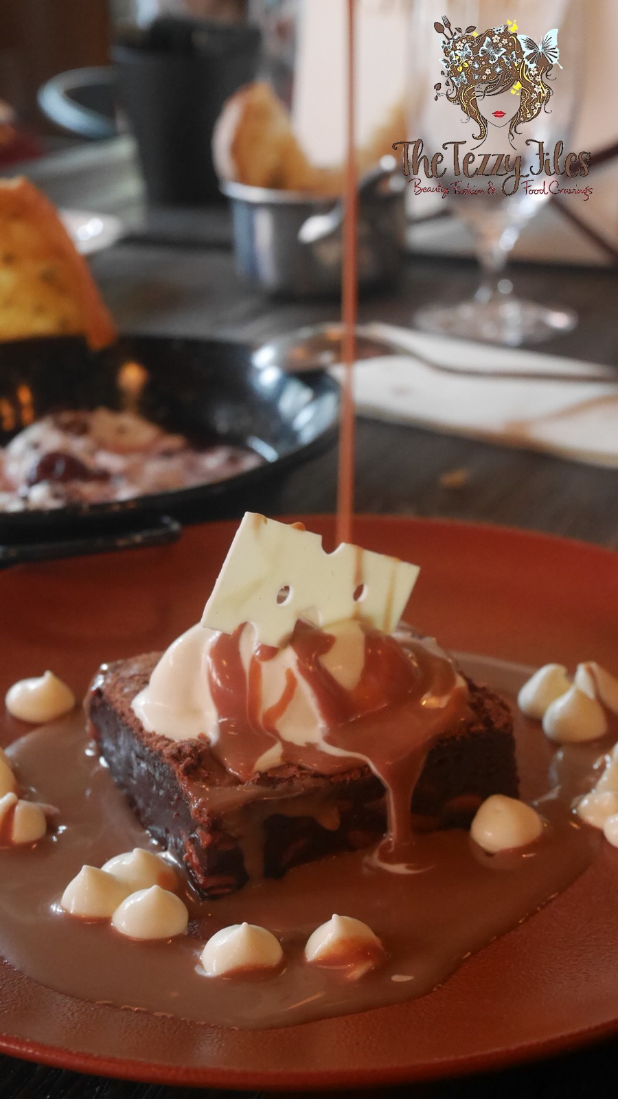 cocoa-room-city-walk-dubai-meraas-chocolate-restaurant-review-the-tezzy-files-dubai-food-blog-uae-lifestyle-blogger-10