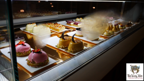 cafe-des-artistes-boxpark-dubai-food-blog-review-the-tezzy-files-dubai-blogger-uae-lifestyle-blog-fine-dining-french-mediterranean-parisian-5