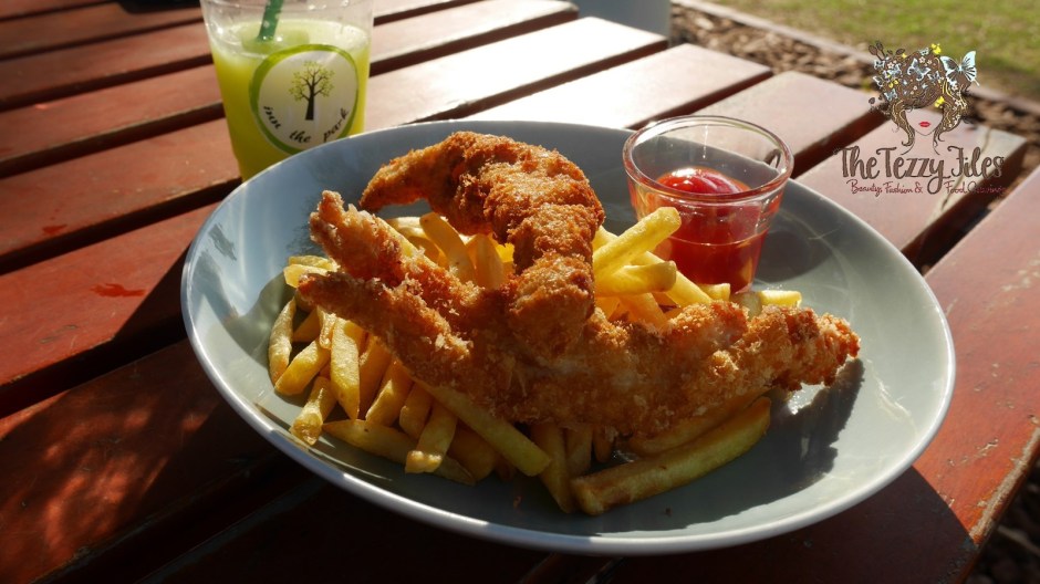 inn-the-park-al-khazzan-park-city-wlk-dubai-food-blog-review-the-tezzy-files-uae-blogger-eggs-benedict-avocado-on-toast-brunch-all-day-breakfast-1