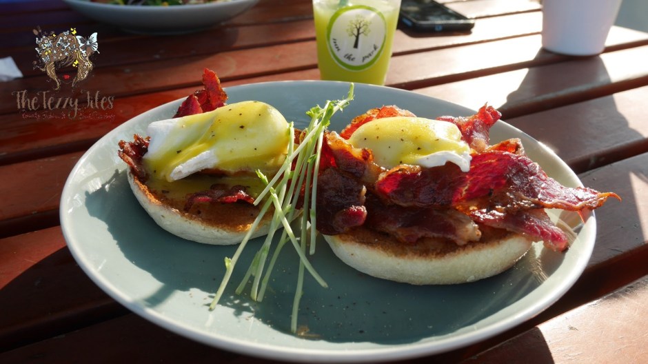 inn-the-park-al-khazzan-park-city-wlk-dubai-food-blog-review-the-tezzy-files-uae-blogger-eggs-benedict-avocado-on-toast-brunch-all-day-breakfast-11