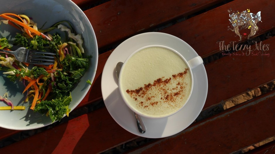 inn-the-park-al-khazzan-park-city-wlk-dubai-food-blog-review-the-tezzy-files-uae-blogger-eggs-benedict-avocado-on-toast-brunch-all-day-breakfast-7