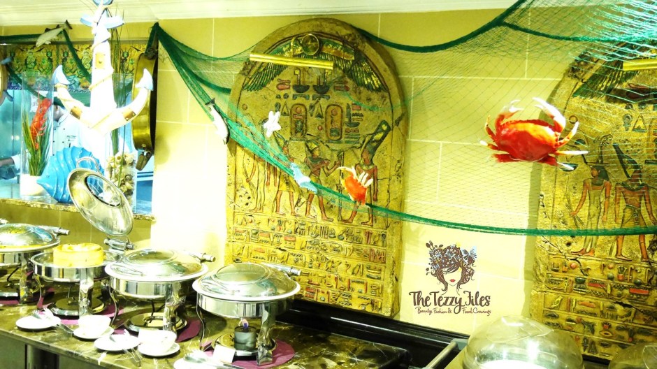 Dubai Food Blog The Tezzy Files UAE Lifestyle Blogger Arabian Courtyard Seafood Night Review Pharaoh Restaurant Zomato Food Bargain Deal (9)