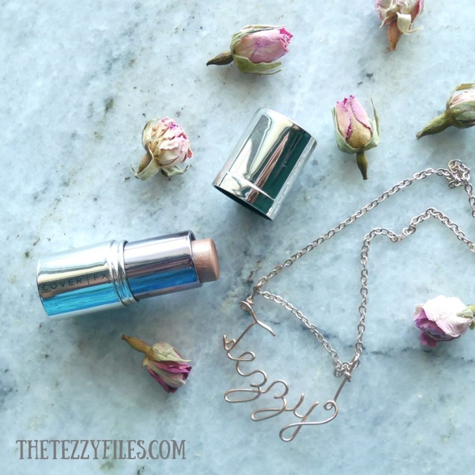 Cover FX Enhance Click Cream Enhancer Rose Gold Highlighter Review Dubai Beauty Blog Sephora Middle East Highlighter