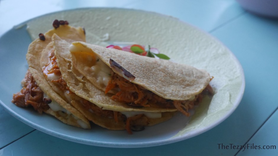 Muchachas Mexican Cantina Holiday Inn Express Food Brunch Review Dubai Food Blog UAE Blogger Zomato UAE The Tezzy Files Tacos Nachos Churros Sombrero Cactus Business Bay (15)