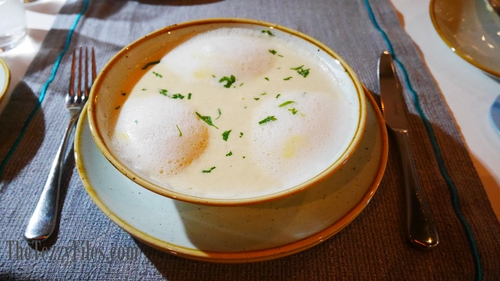 Table 9 Hilton Dubai Creek Gordon Ramsey UAE Review Food Blog The Tezzy Files (13)