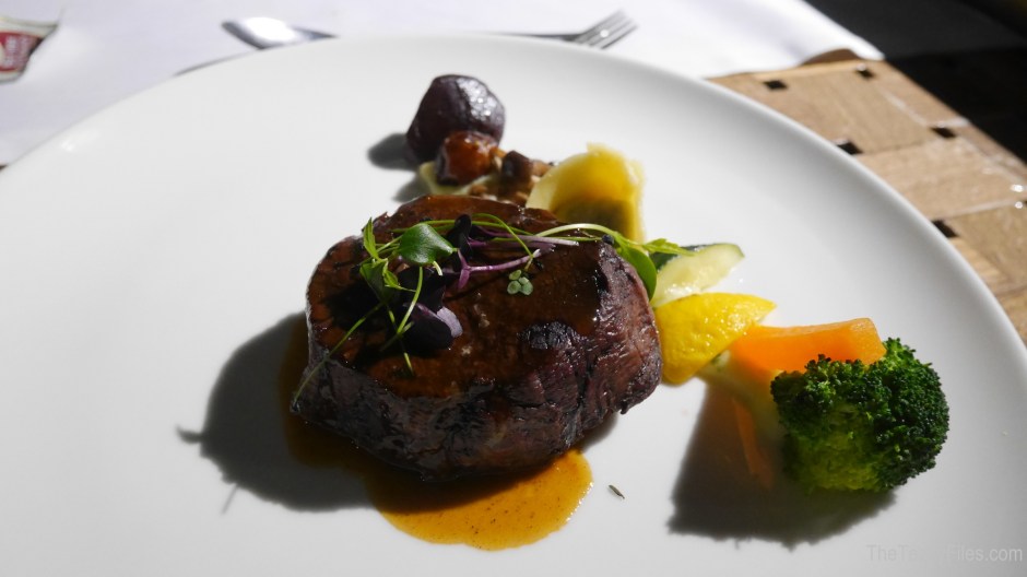 Bateaux Dubai Luxury Cruise Dubai Creek Tourist Travel UAE Review Trip Advisor Fine Dining (5)