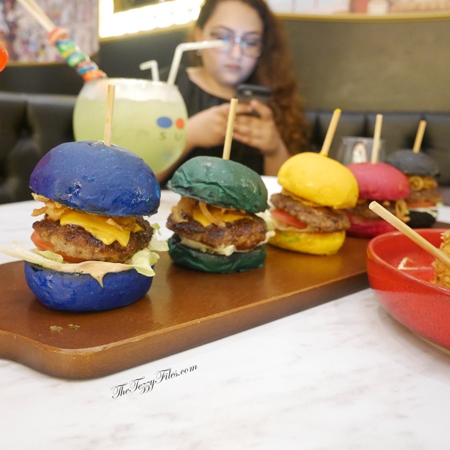 Sugar Factory La Mer Dubai Food Blog Review UAE Blogger The Tezzy Files Rainbow Sliders (6)