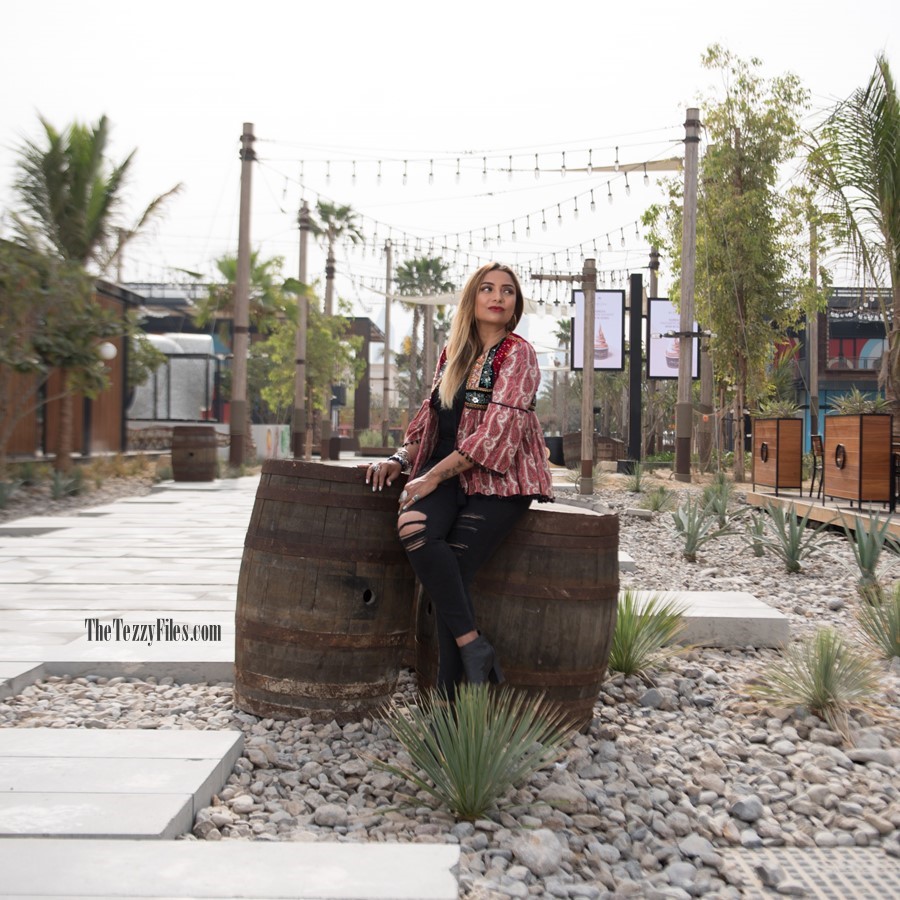 Dubai Fashion Blog Fashionista Blogger La Mer Dubai UAE influencer Middle East Zara Tribal Jacket Gypsy Style Beauty Fashion Shoot (1)