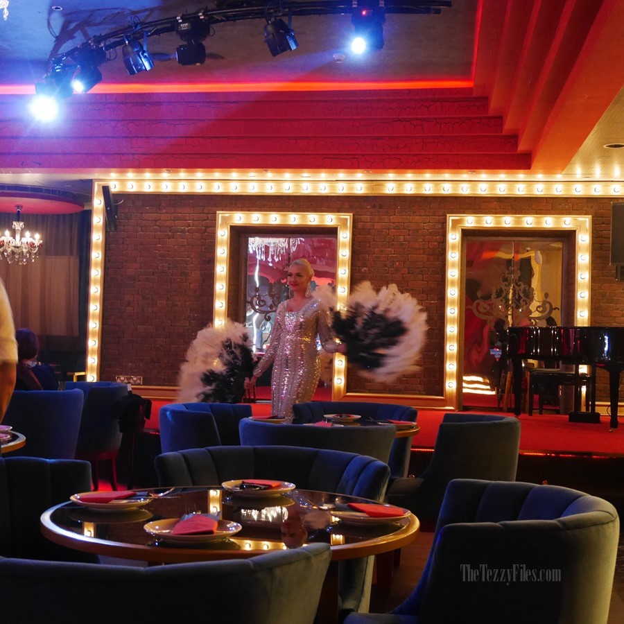 Maison Rouge Conrad Dubai UAE Review Food Blog French Cabaret Violin Bar Club Night Life Steak Molecular Gastronomy (10)