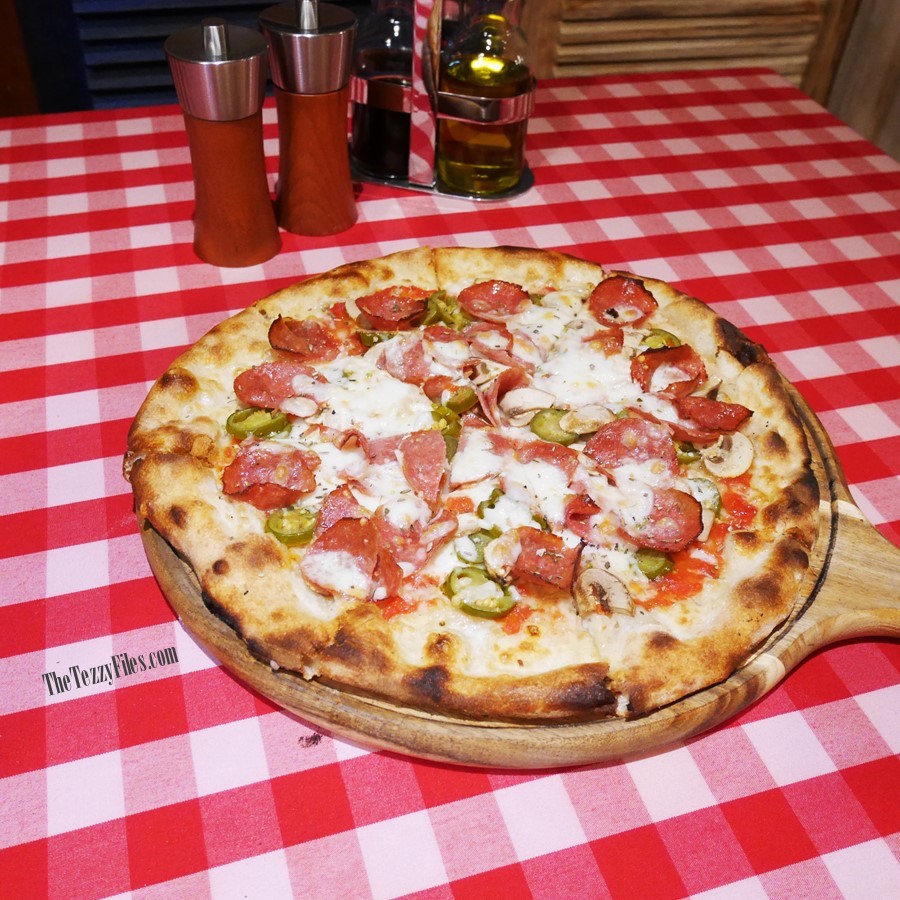 Ricetta Four Points by Sheraton All You Can Eat Drink Review Dubai Food Blog UAE Blogger Middle East Italian Italy Wine Pizza Pasta Tiramisu Unlimited (17)