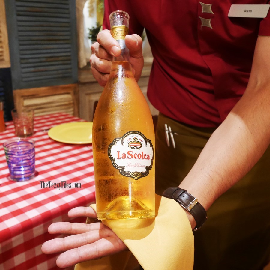 Ricetta Four Points by Sheraton All You Can Eat Drink Review Dubai Food Blog UAE Blogger Middle East Italian Italy Wine Pizza Pasta Tiramisu Unlimited (5)