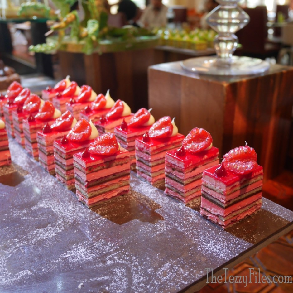 Ewaan Palace Downtown Dubai 1001 Flavors Brunch Review UAE Food Friday (16)