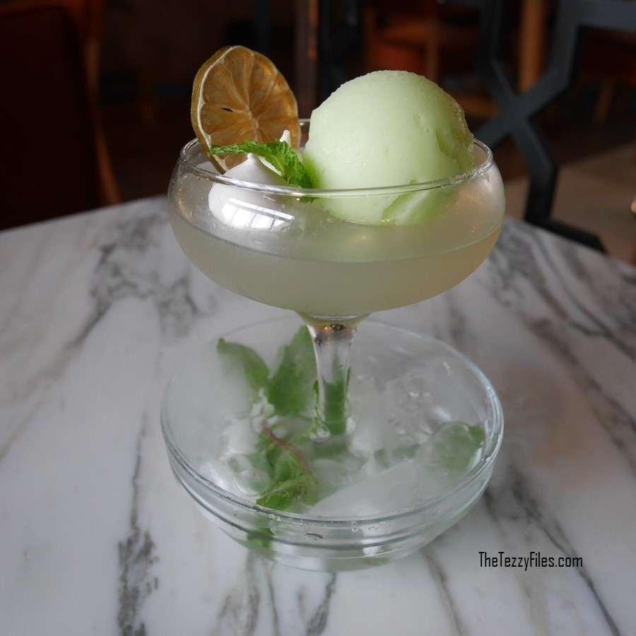 Kim's Seafood Restaurant Singaporean Food Dubai Al Seef UAE Blog Blogger Review Zomato Chili Prawns Pepper Chicken Licenced (5)