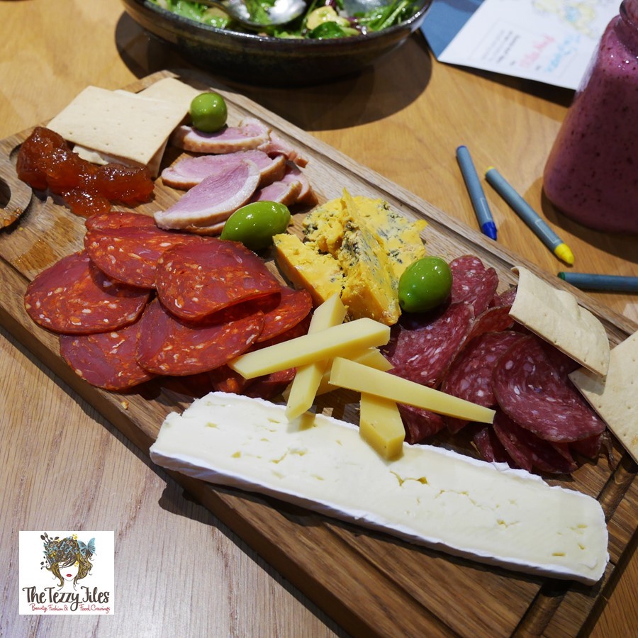 Jones the Grocer Flag Island Sharjah Review UAE Food Blogger (1)