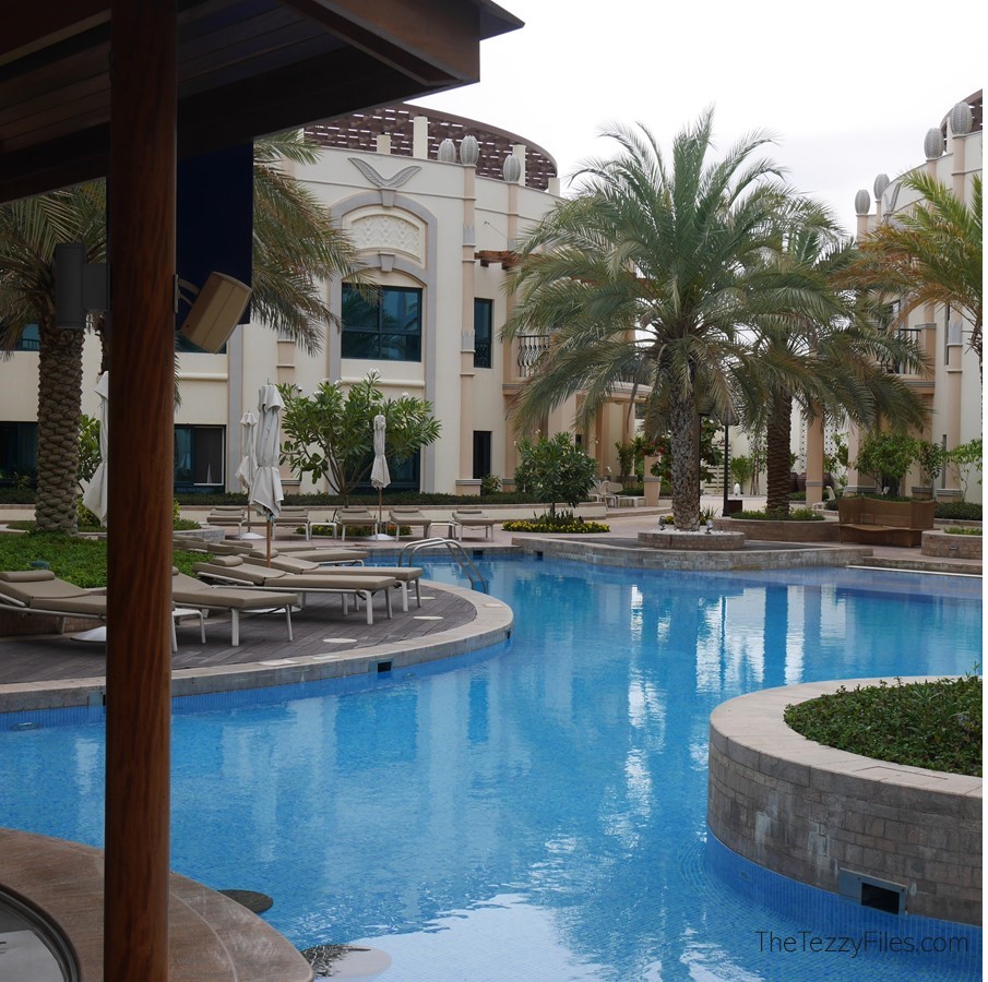 Al Ain Rotana Review Min Zaman Zest Travel Staycation Holiday Trip Advisor UAE Blogger Food Pool (4)