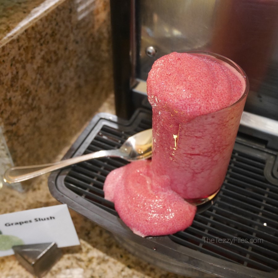 Al Ain Rotana Review Min Zaman Zest Travel Staycation Holiday Trip Advisor UAE Blogger Food Pool (5)